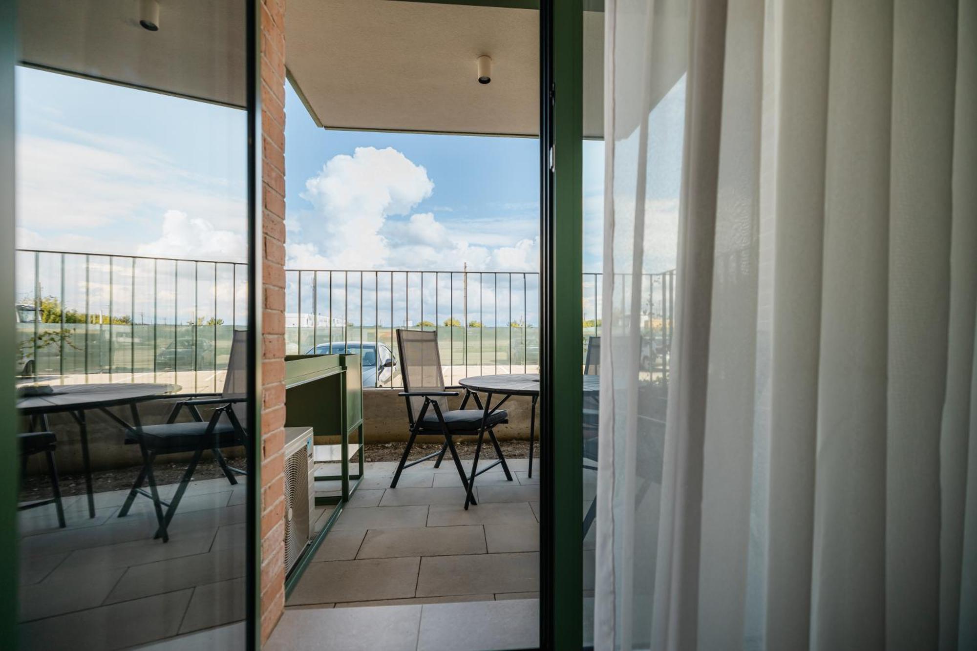 Studio 7 The Lake Home Sibiu Exterior photo